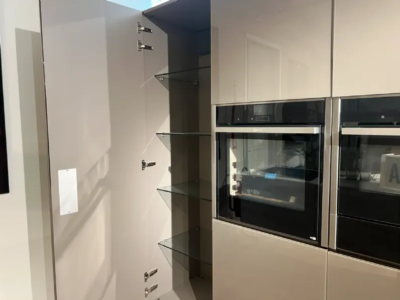 Cucina con isola Lago Cucina 36e8 SCONTATA 63%