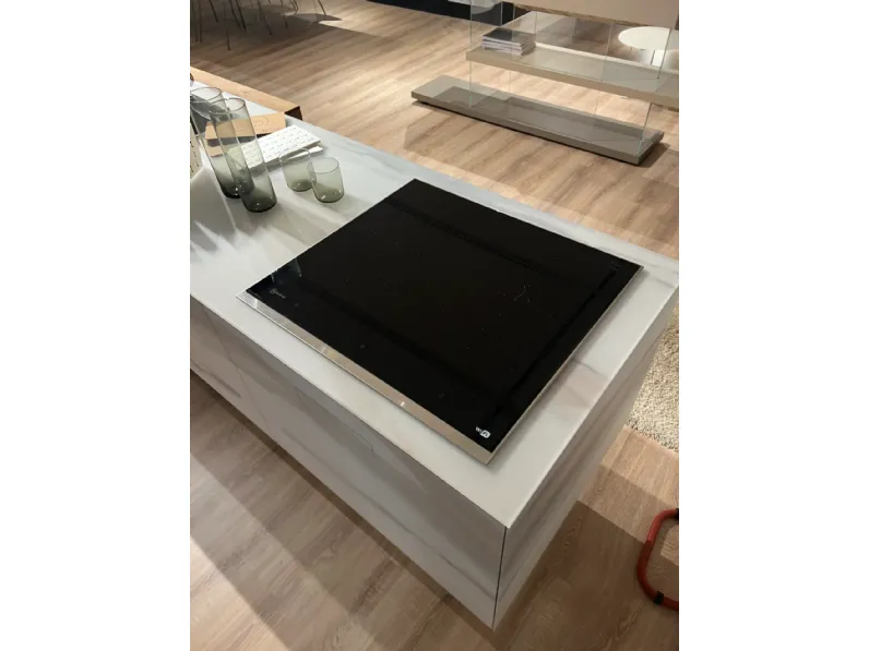 Cucina con isola Lago Cucina 36e8 SCONTATA 63%