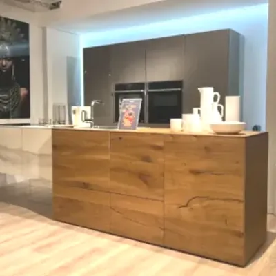 Cucina con isola Lago Cucina 36e8 SCONTATA 63%