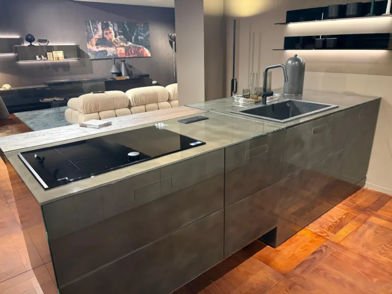 Cucina grigia design con isola Lago Cucina lago  a soli 27000 Euro