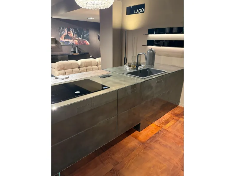 Cucina grigia design con isola Lago Cucina lago  a soli 27000 Euro