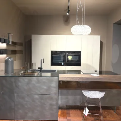 Cucina grigia design con isola Lago Cucina lago  a soli 27000 Euro