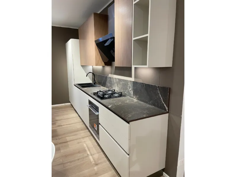 Cucina moderna lineare Cucina scavolini modello regola Scavolini a prezzo scontato