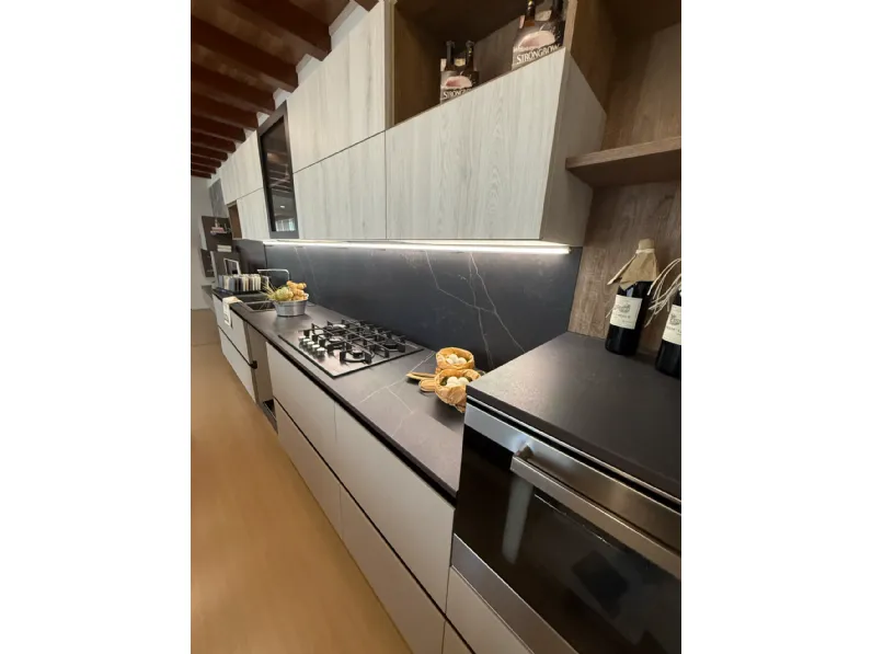 Cucina con isola moderna bianca Home cucine Cucina silver a soli 7500 Euro