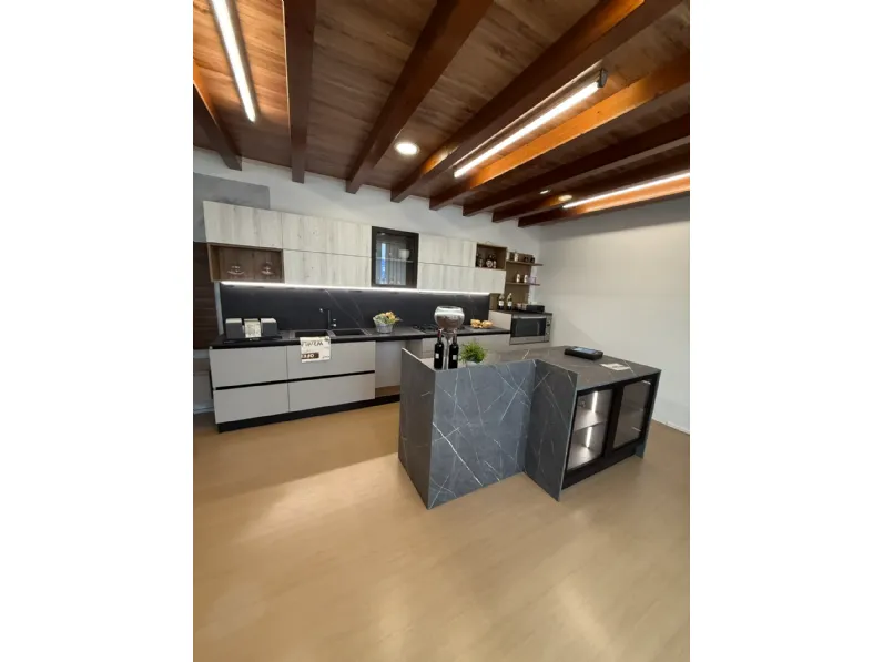 Cucina con isola moderna bianca Home cucine Cucina silver a soli 7500 Euro