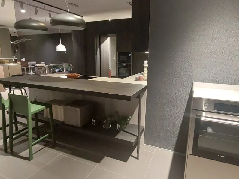 Cucina moderna ad angolo Cucina step Arrital a prezzo scontato