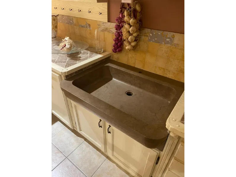 Cucina altri colori classica con penisola Collezione esclusiva Cv 634 cucina clara-perimetro a soli 19900€
