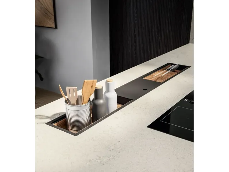Cucina con penisola in laminato opaco a prezzo scontato 33%