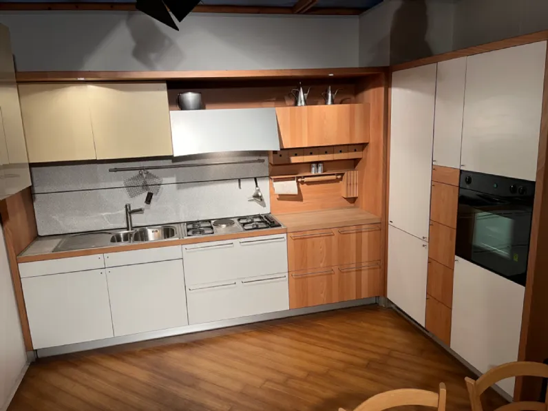 Cucina a prezzo scontato lineare design Artematica Valcucine