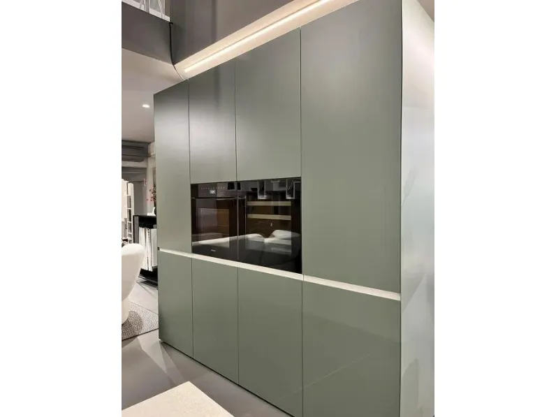 Cucina lineare design altri colori Lago Cucina lago 36e8 cut colonne a soli 10528 Euro