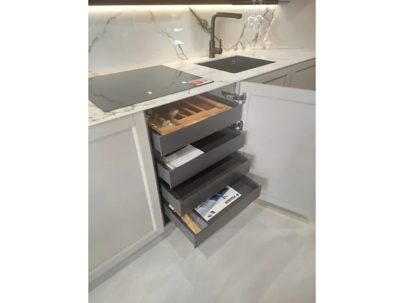 Cucina Imab design lineare tortora in laccata opaco Madeira