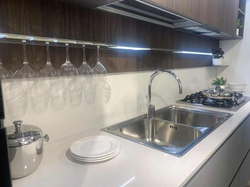 Cucina a prezzo scontato lineare moderna Like j Veneta cucine