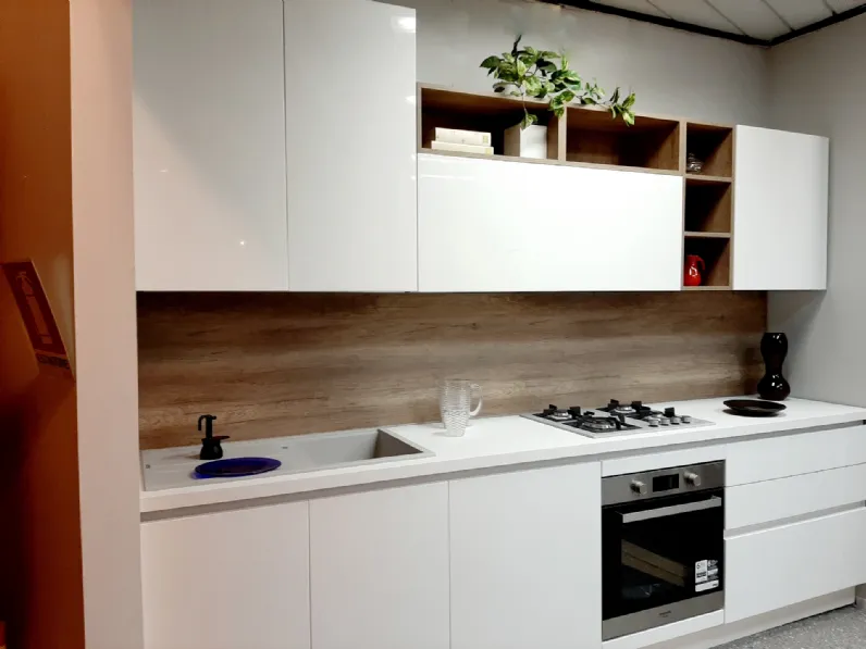 Cucina Essebi cucine lineare Gloss SCONTATA