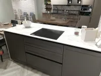 Cucina a prezzo ribassato con isola moderna Flavour neck Lube cucine