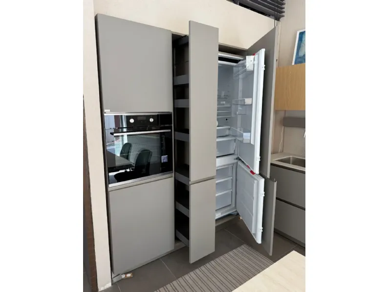 Cucina Folio design grigia Snaidero lineare scontata 30%