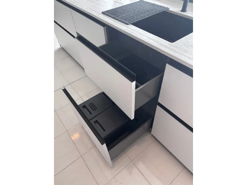 Cucina con isola moderna altri colori Gentili group Time a soli 15990 Euro
