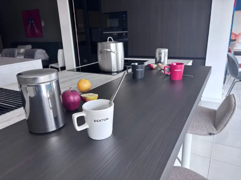Cucina con isola moderna altri colori Gentili group Time a soli 15990 Euro