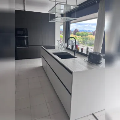 Cucina con isola moderna altri colori Gentili group Time a soli 15990 Euro