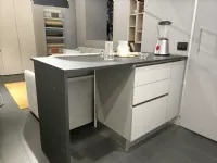 Cucina moderna con penisola Smart Gicinque a prezzo ribassato