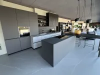 Cucina grigia design con isola Cucina tratto  Meson's cucine a soli 11680 Euro