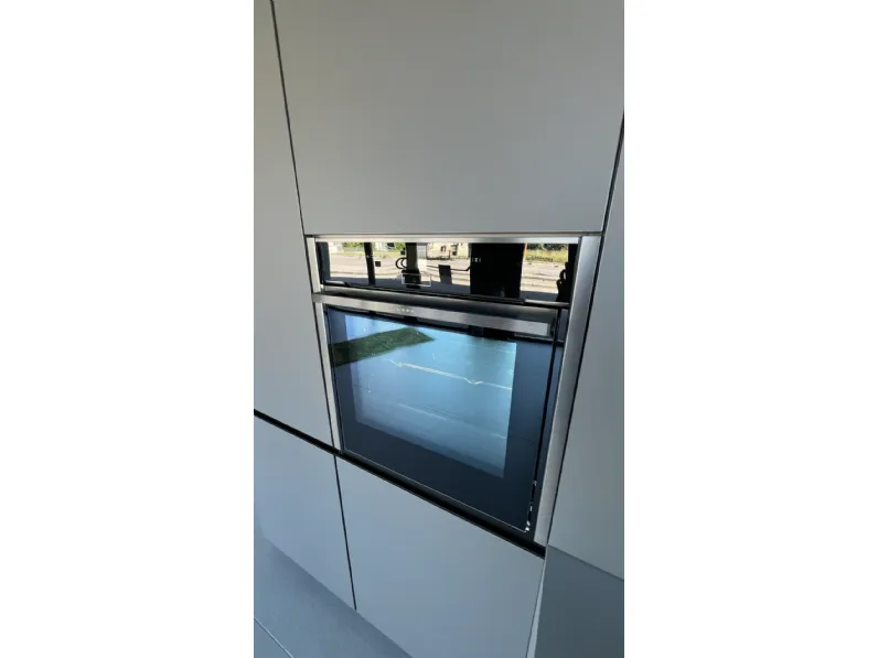 Cucina grigia design con isola Cucina tratto  Meson's cucine a soli 11680 Euro