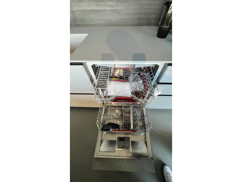 Cucina grigia design con isola Cucina tratto  Meson's cucine a soli 11680 Euro
