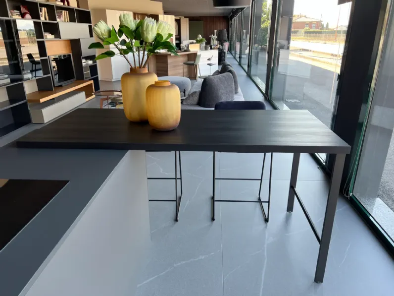 Cucina grigia design con isola Cucina tratto  Meson's cucine a soli 11680 Euro