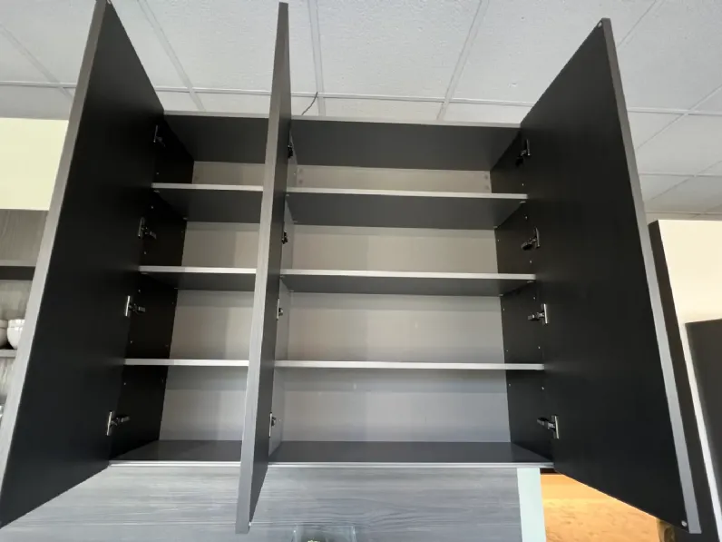 Cucina grigia design con isola Cucina tratto  Meson's cucine a soli 11680 Euro