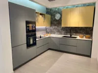 Cucina Arrex moderna ad angolo grigia in laccata opaco Gea