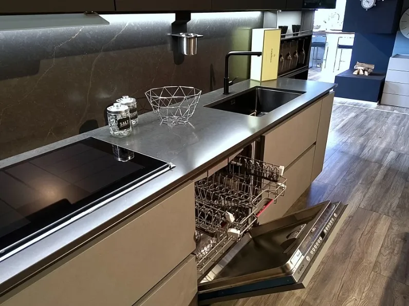 Cucina a prezzo ribassato ad angolo moderna Domino Prima cucine