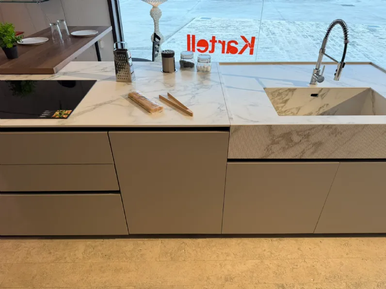 Cucina a PREZZI OUTLET in laccata opaco Binova -56%