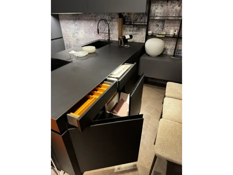 Cucina grigia moderna con penisola Dibiesse Area 22 xl job a soli 14260 Euro