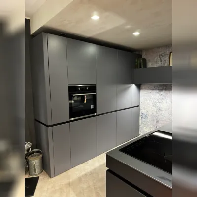 Cucina grigia moderna con penisola Dibiesse Area 22 xl job a soli 14260 Euro