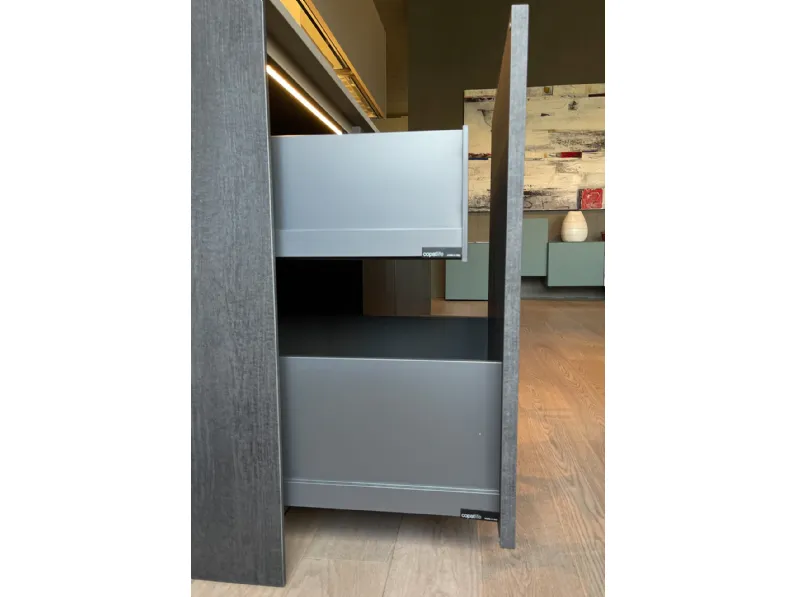 Cucina lineare in melaminico a prezzo ribassato 45%