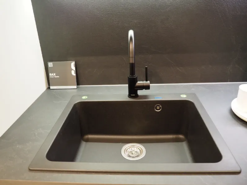 Cucina moderna lineare Cucina sax Scavolini a prezzo ribassato