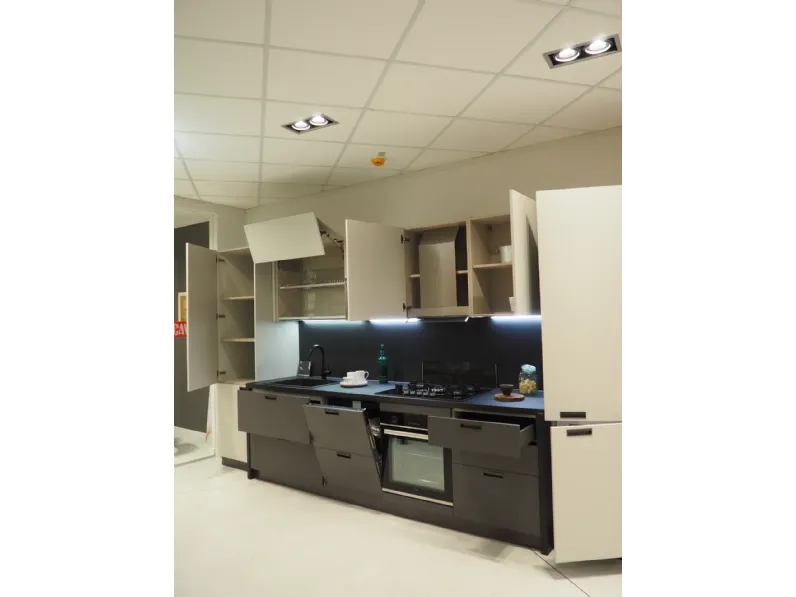 Cucina moderna lineare Cucina sax Scavolini a prezzo ribassato