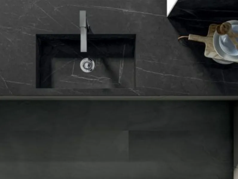 Cucina grigia design con penisola Arredo3 Polimerico a soli 13956 Euro