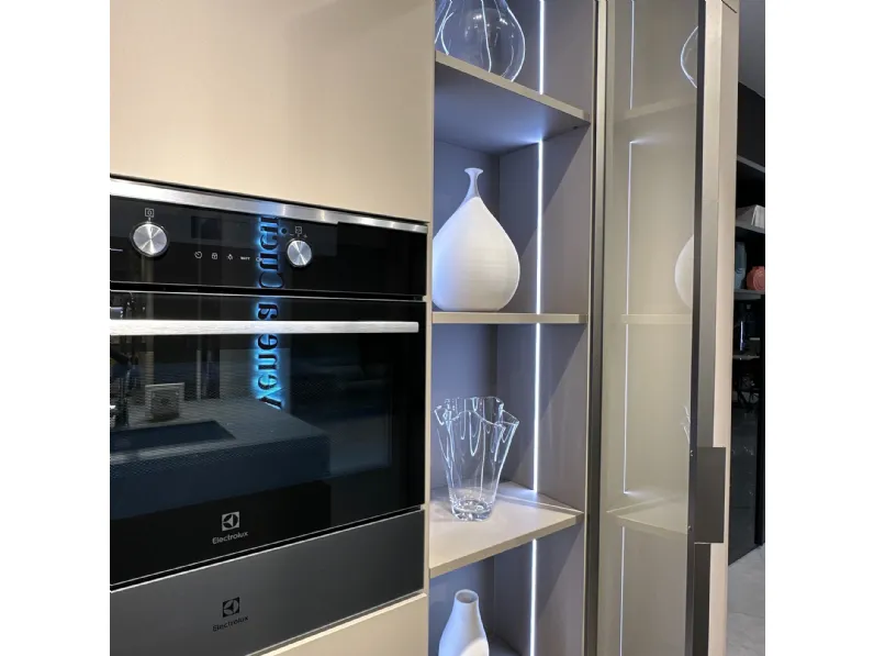Cucina Veneta Cucine Iconica PREZZO OUTLET scontata 44%