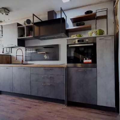 Cucina lineare industriale grigio Collezione esclusiva Ccuian industrial piano legno e ante ossido  a soli 4490