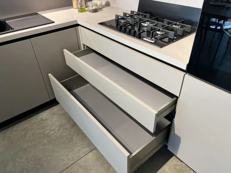 Cucina Infinity ad angolo Stosa con un ribasso imperdibile