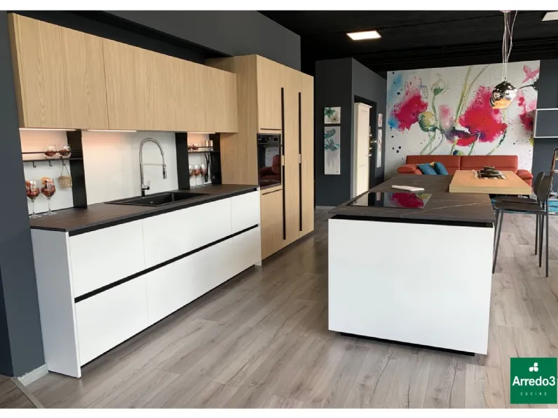 Cucina Kalì con isola Arredo3 con un ribasso imperdibile