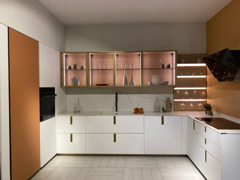 Cucina a PREZZI OUTLET in laccata opaco Arredo3 -60%