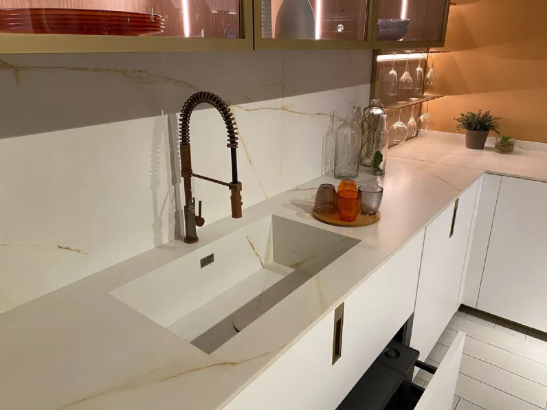 Cucina a PREZZI OUTLET in laccata opaco Arredo3 -60%