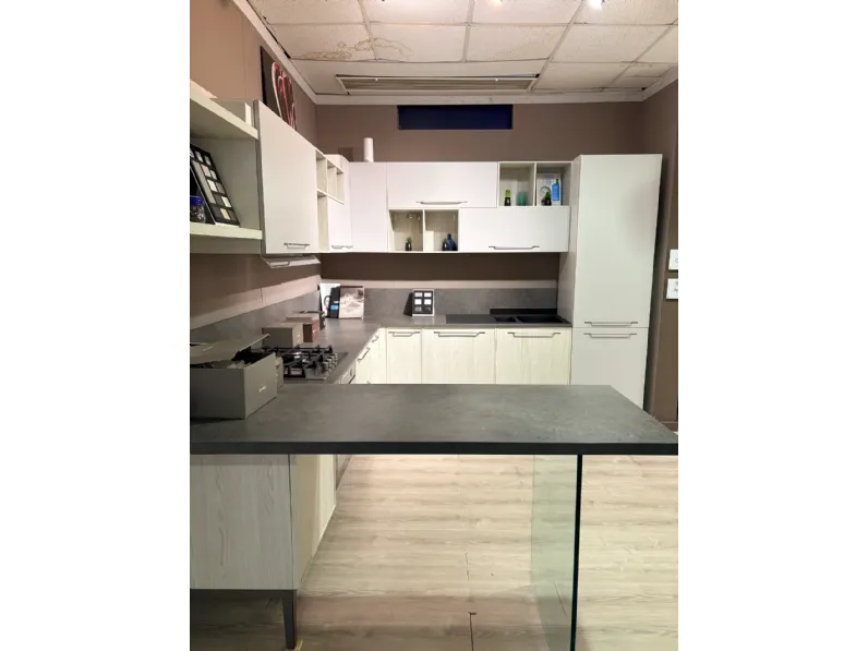 Cucina larice moderna ad angolo Arredo3 Aria e cloe a soli 4500 Euro