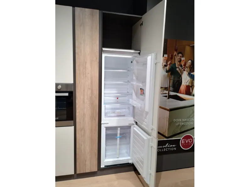 Cucina korinna moderna rovere chiaro Evo cucine lineare scontata 56%