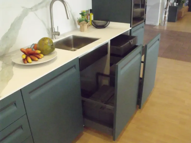 Cucina Tekna lineare Arredo3 con uno sconto imperdibile