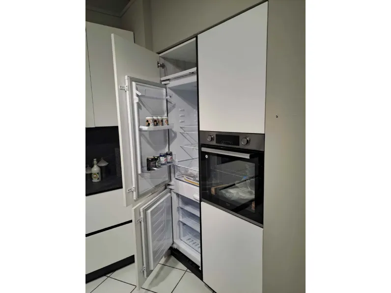 Cucina moderna lineare Cucina astro Essebi a prezzo scontato
