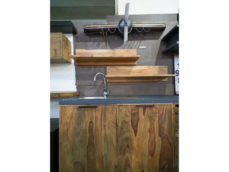 Cucina modello Cucina totla  wood in vero legno  Nuovi mondi collection PREZZO SCONTATO 58%