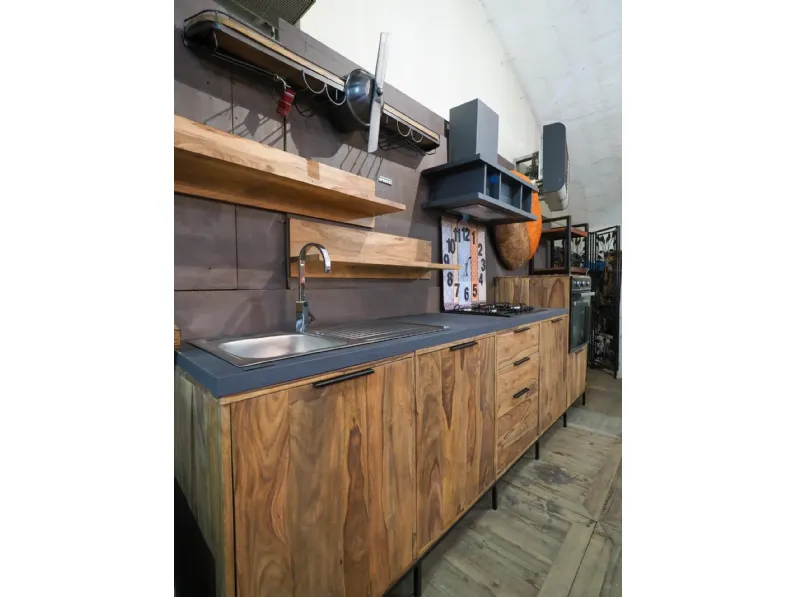 Cucina modello Cucina totla  wood in vero legno  Nuovi mondi collection PREZZO SCONTATO 58%
