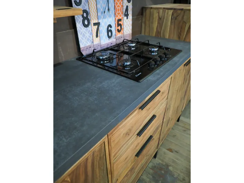 Cucina modello Cucina totla  wood in vero legno  Nuovi mondi collection PREZZO SCONTATO 58%